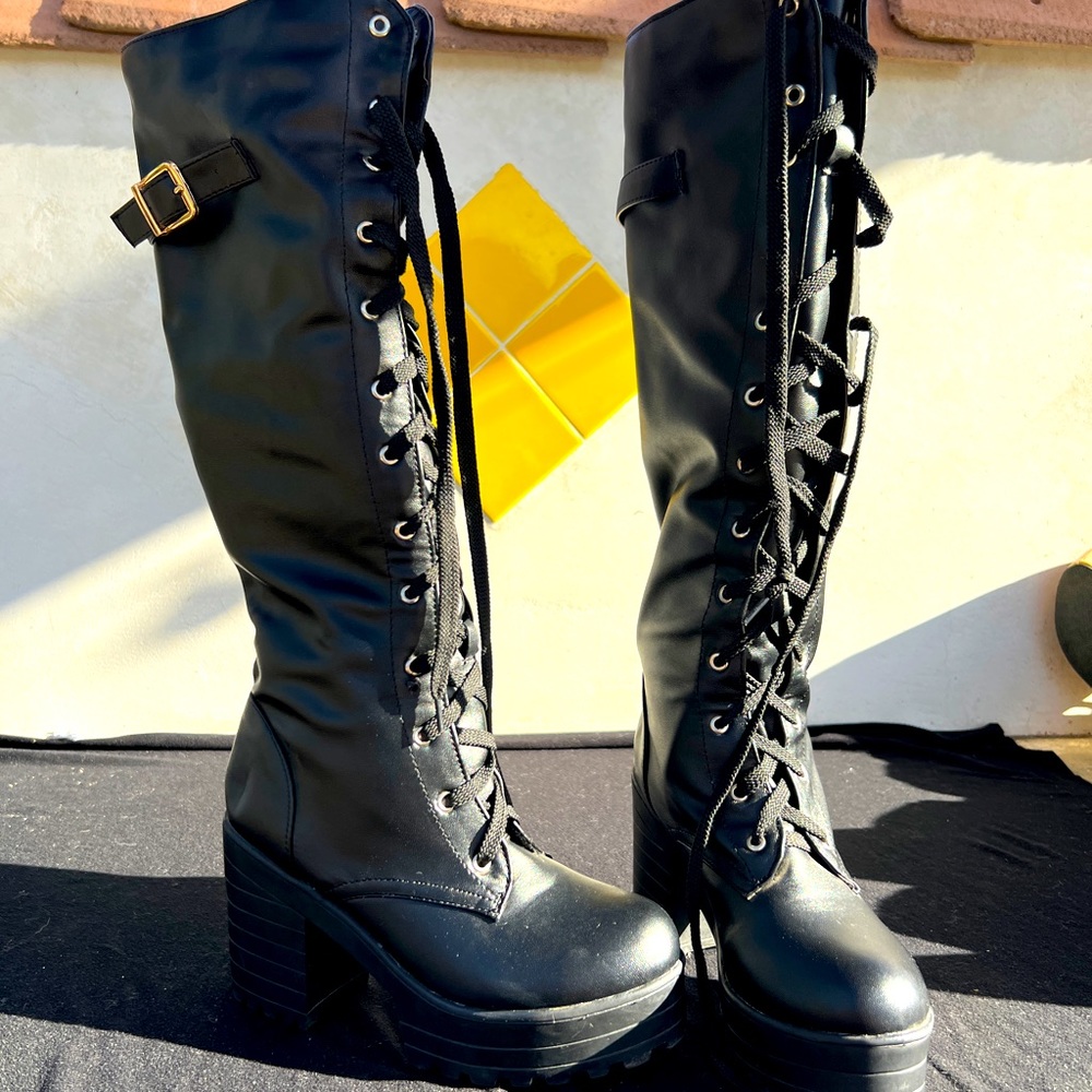 Black With Gold Buckle Lace Up Heel Boots like dr martens